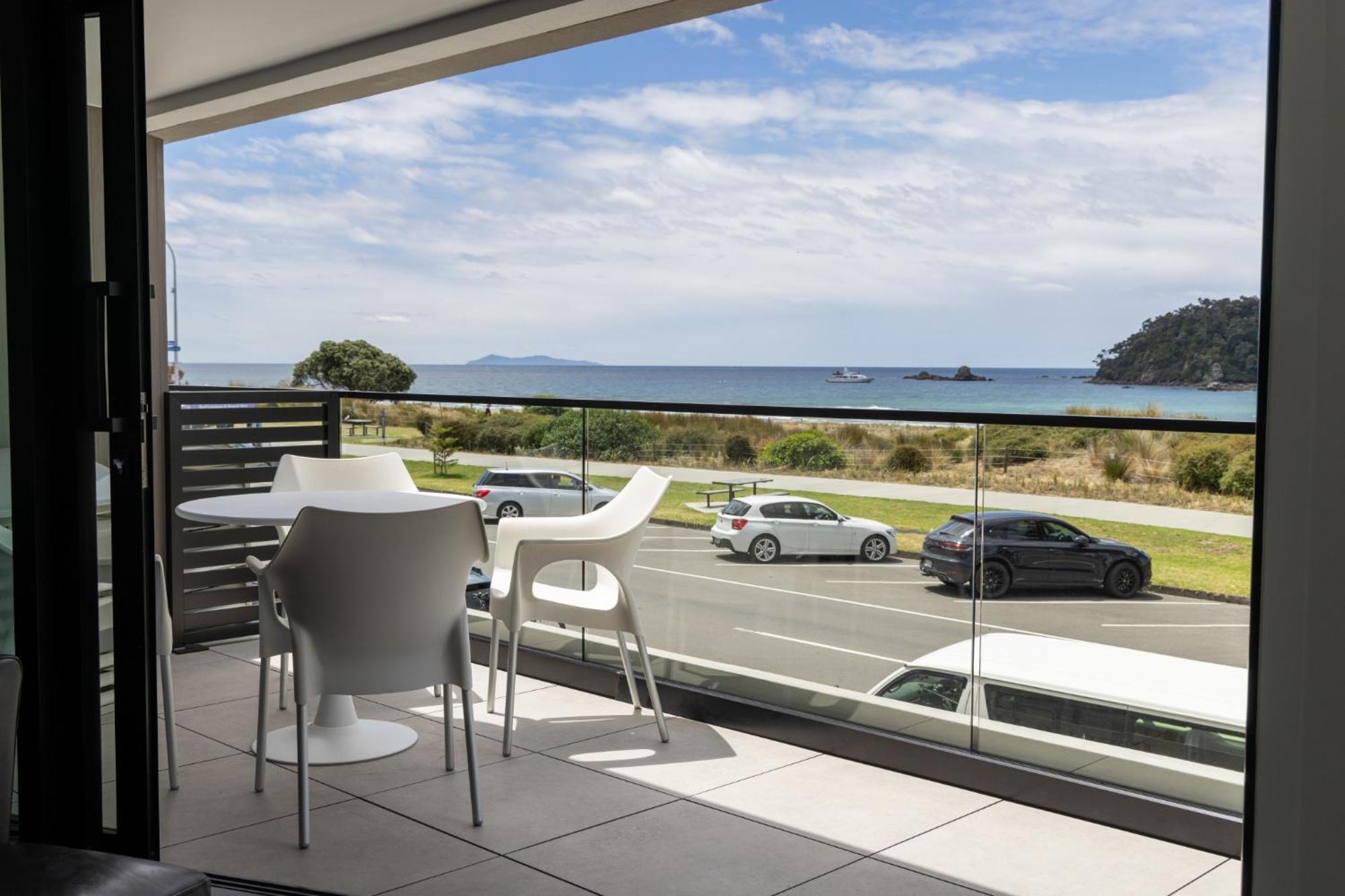 Belle Mer Beachfront Apartments - Self Serviced Mount Maunganui Exteriör bild