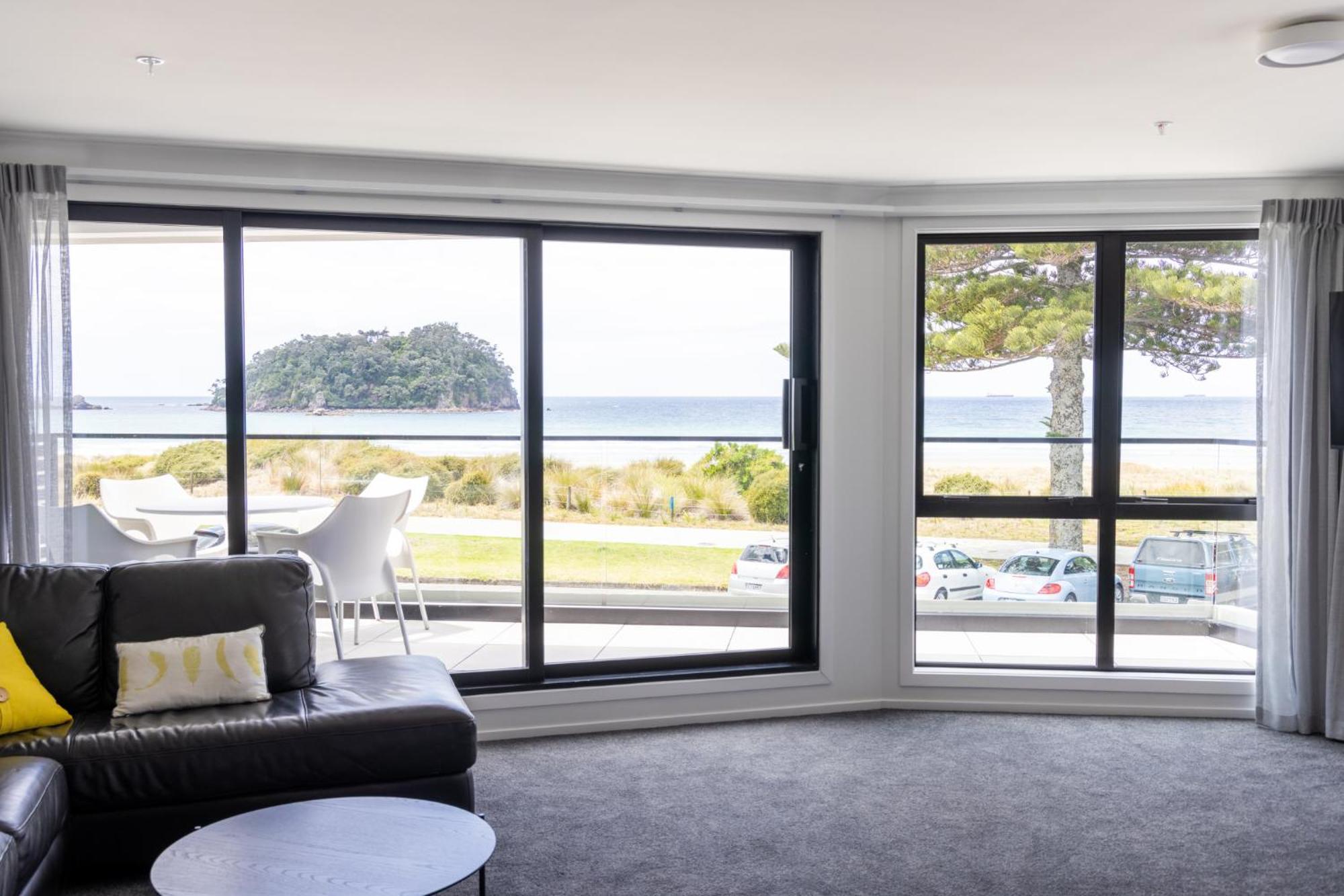 Belle Mer Beachfront Apartments - Self Serviced Mount Maunganui Exteriör bild
