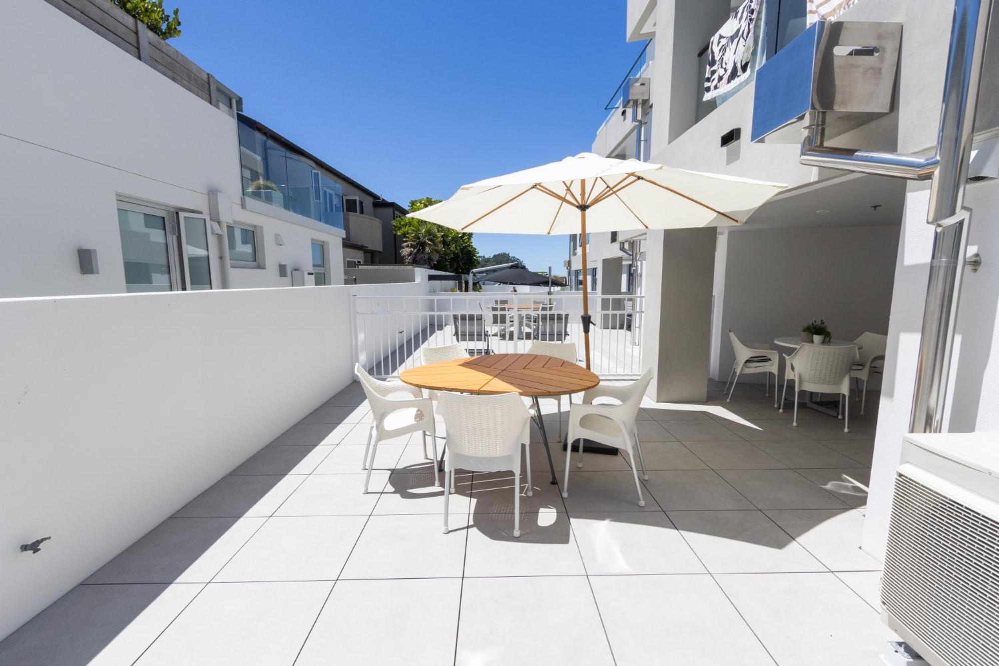 Belle Mer Beachfront Apartments - Self Serviced Mount Maunganui Exteriör bild